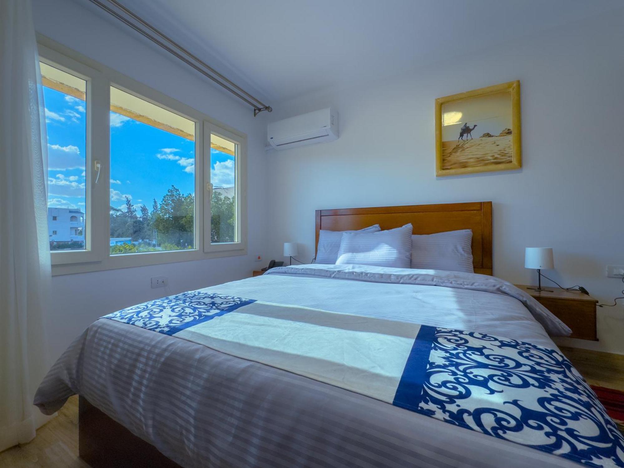 Royal Crown Hotel Giza Pyramids View Kafret el-Gabal 外观 照片