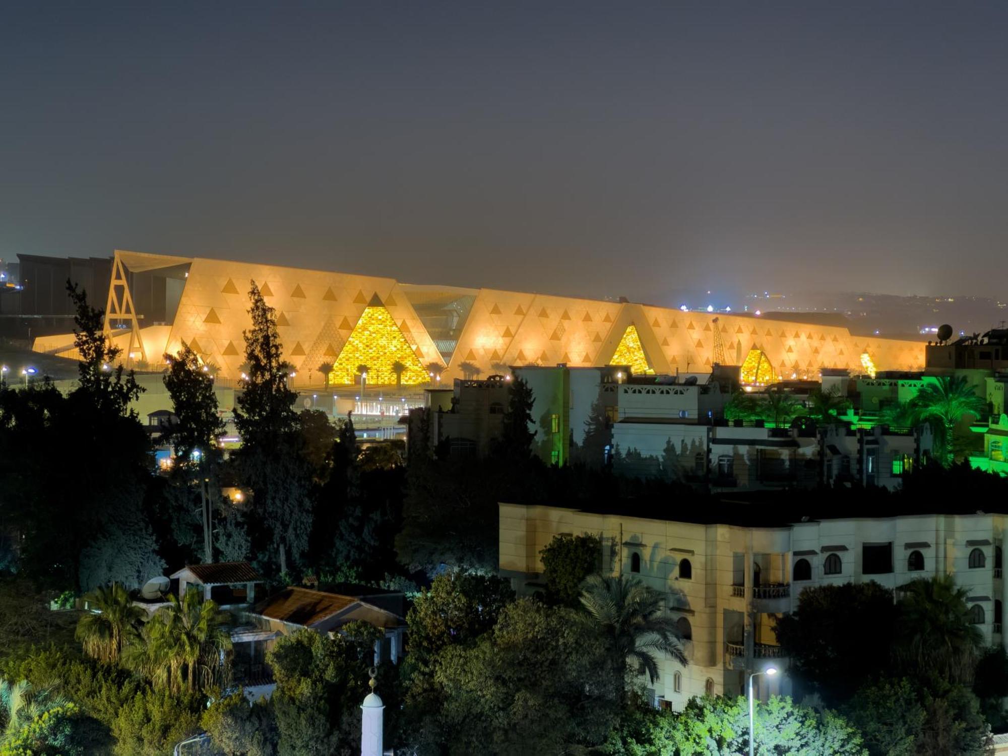 Royal Crown Hotel Giza Pyramids View Kafret el-Gabal 外观 照片
