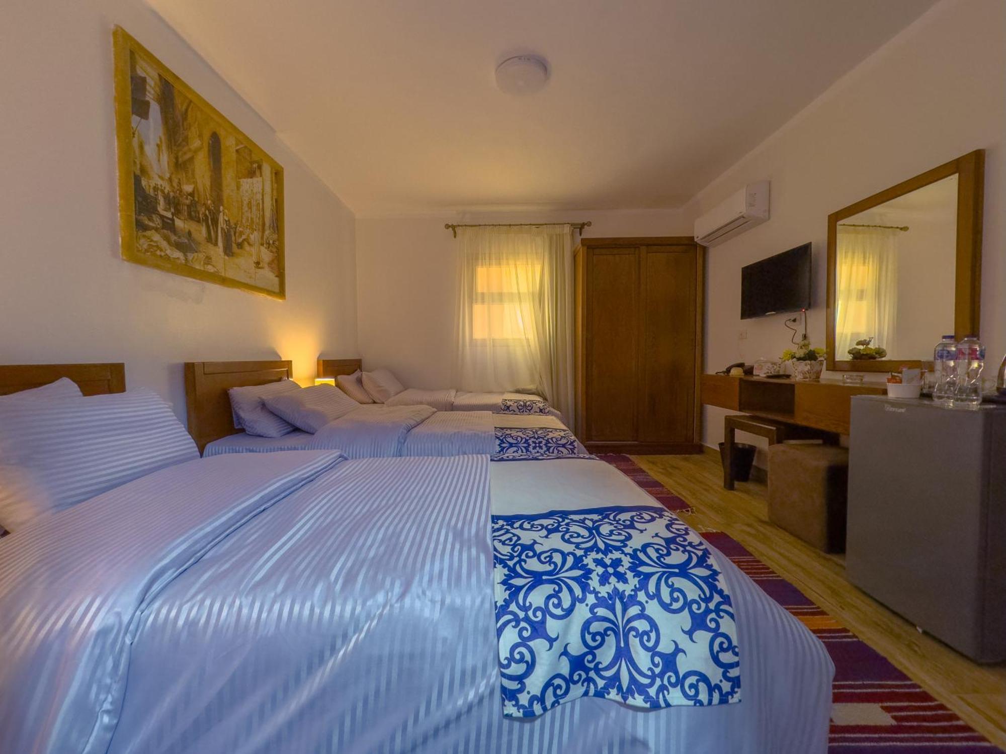 Royal Crown Hotel Giza Pyramids View Kafret el-Gabal 外观 照片