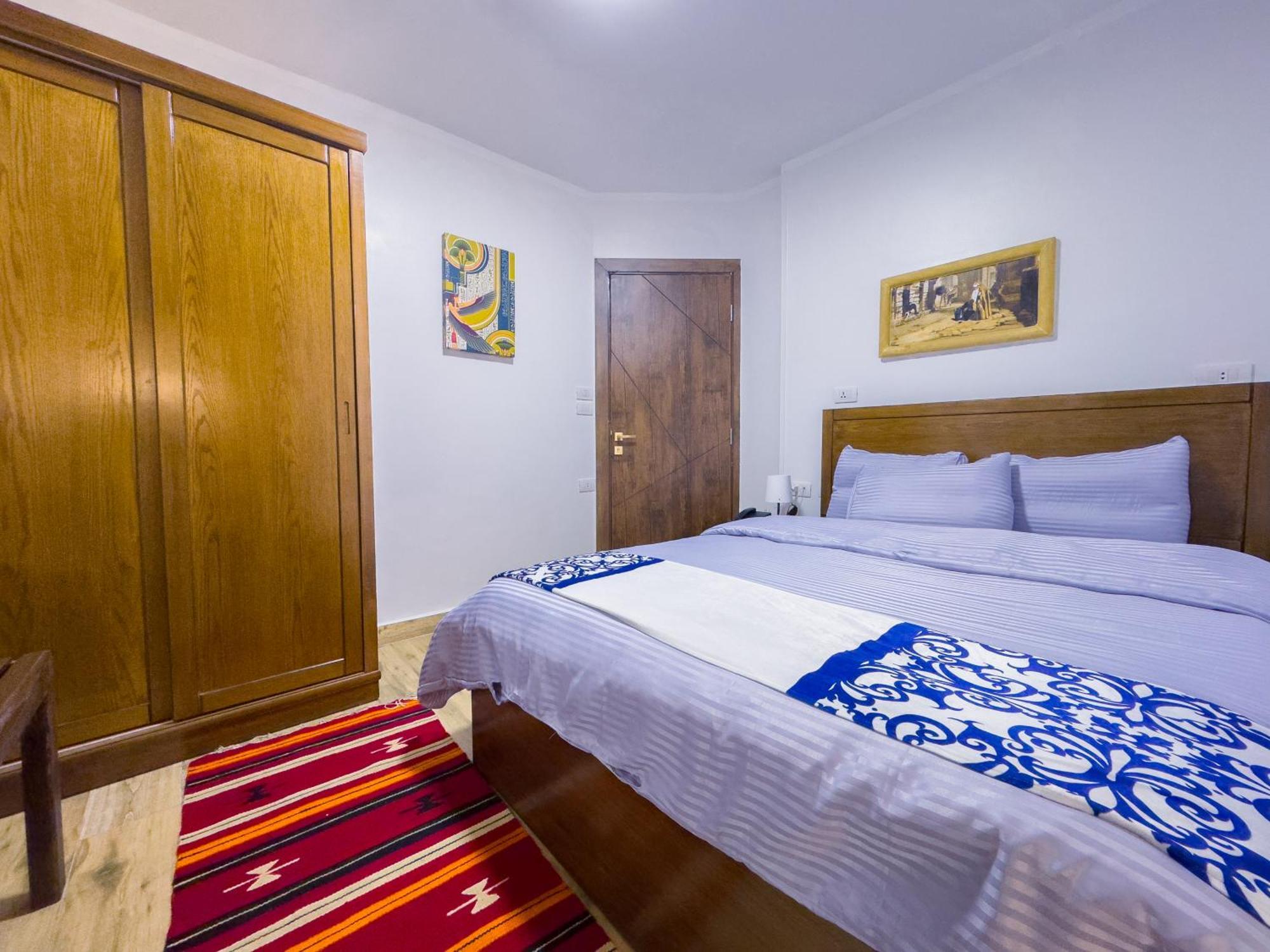 Royal Crown Hotel Giza Pyramids View Kafret el-Gabal 外观 照片
