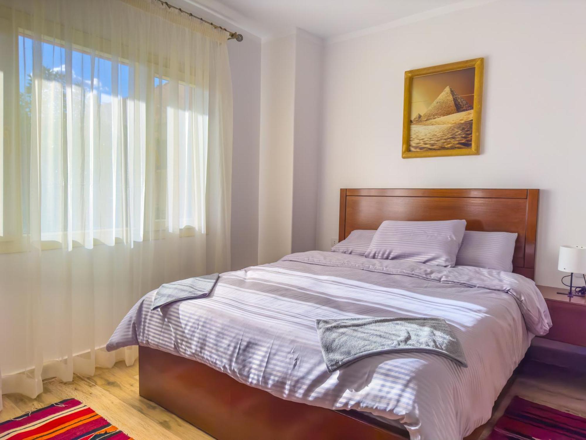 Royal Crown Hotel Giza Pyramids View Kafret el-Gabal 外观 照片