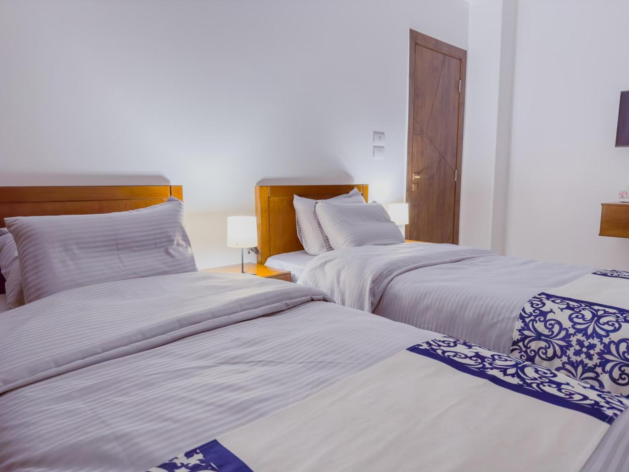 Royal Crown Hotel Giza Pyramids View Kafret el-Gabal 外观 照片