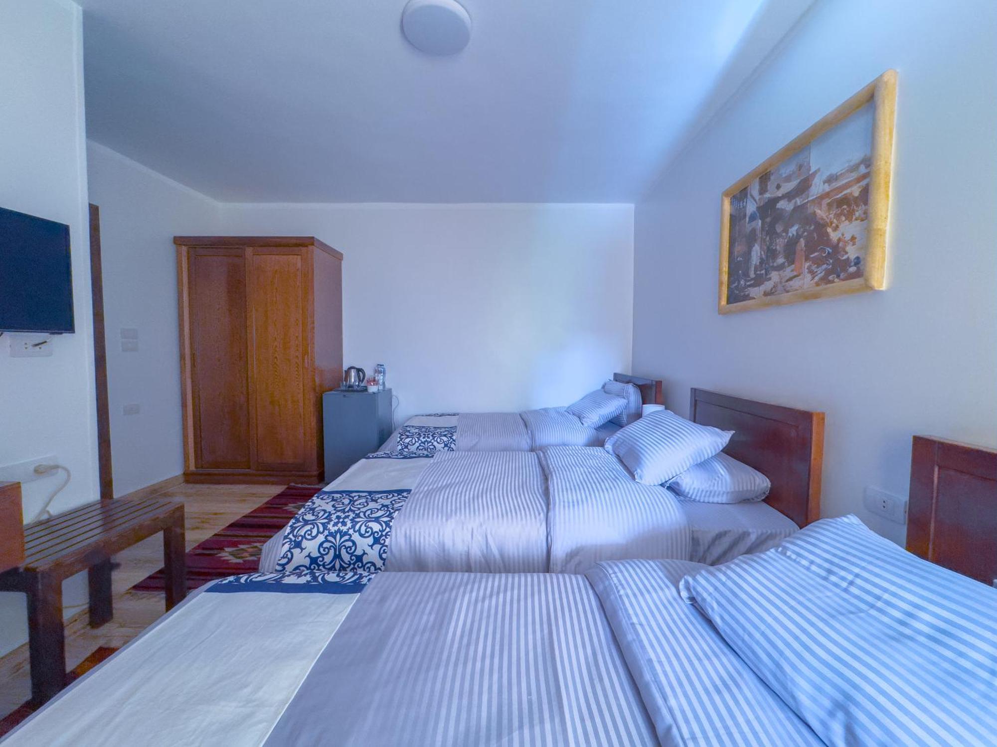 Royal Crown Hotel Giza Pyramids View Kafret el-Gabal 客房 照片